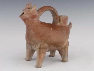 远古象形艺术的杰作——红陶兽形壶鉴赏